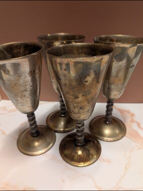 Vintage-Style Tarnished Metal Goblets - Set of 4 (Silver/Brass Tones)